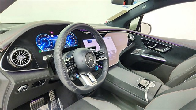 Used 2024 Mercedes-Benz EQE AMG 4MATIC SUV image 19