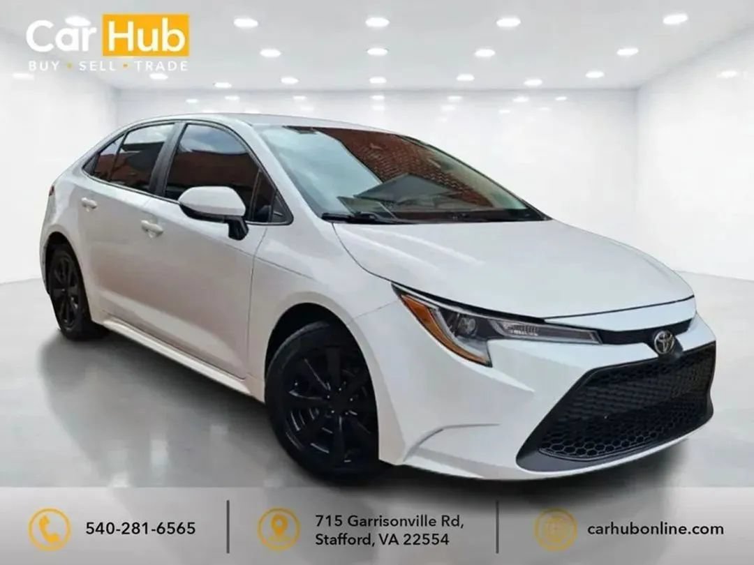 Used 2021 Toyota Corolla LE FWD image 1
