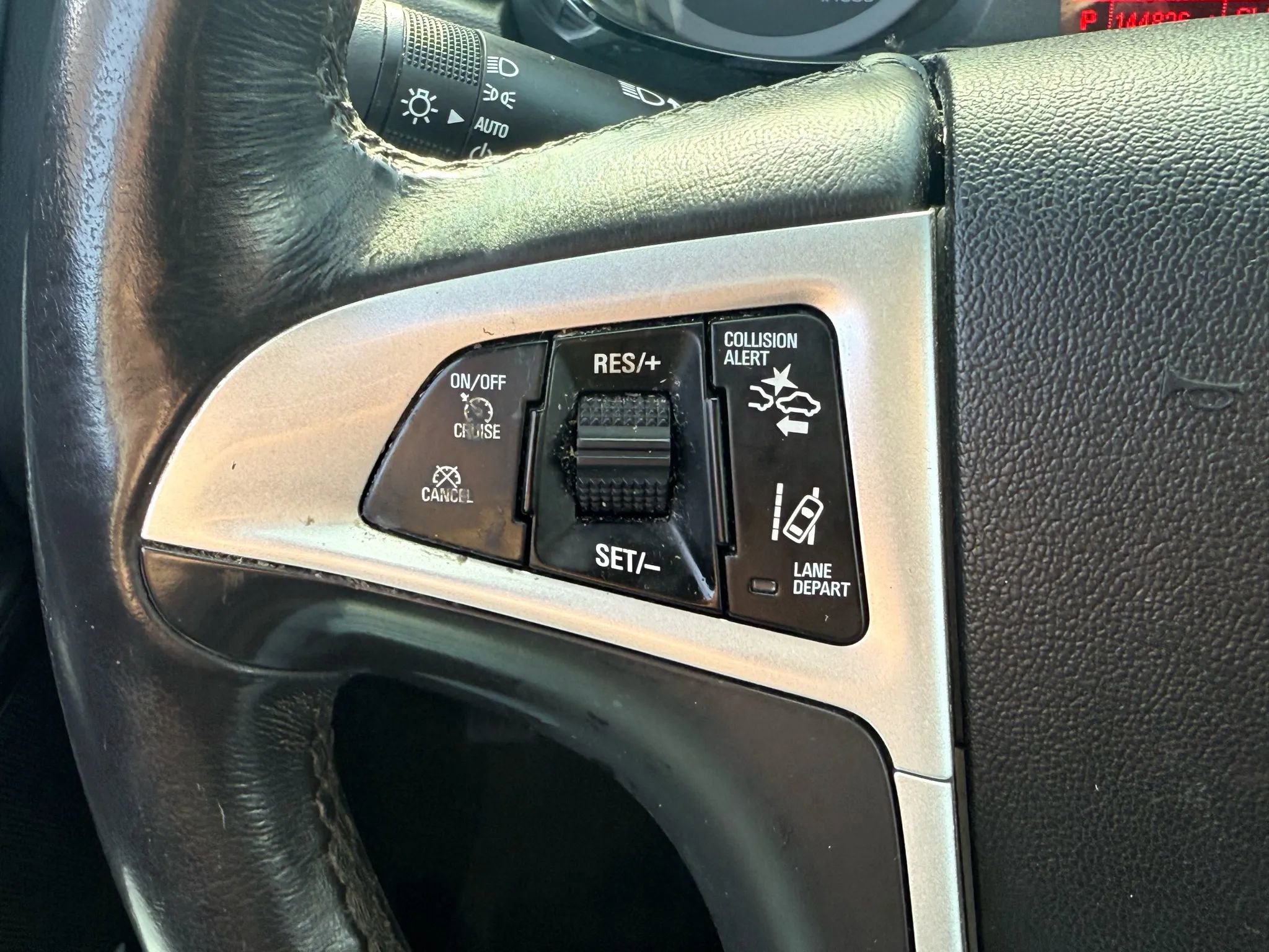 Used 2016 GMC Terrain SLT w/ Open Road Package FWD image 28