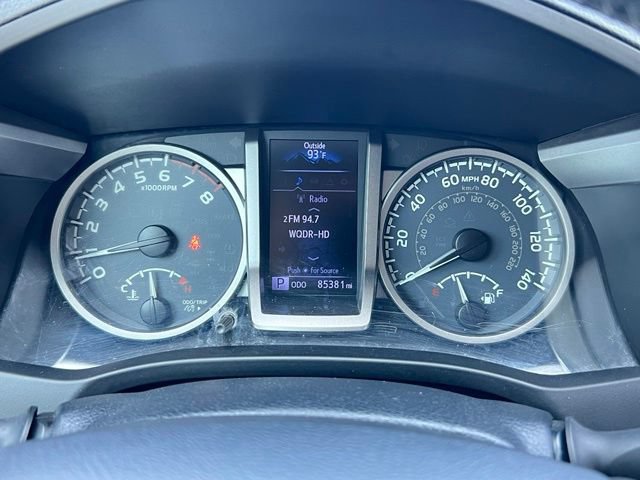 Used 2019 Toyota Tacoma SR5 AWD/4WD image 29