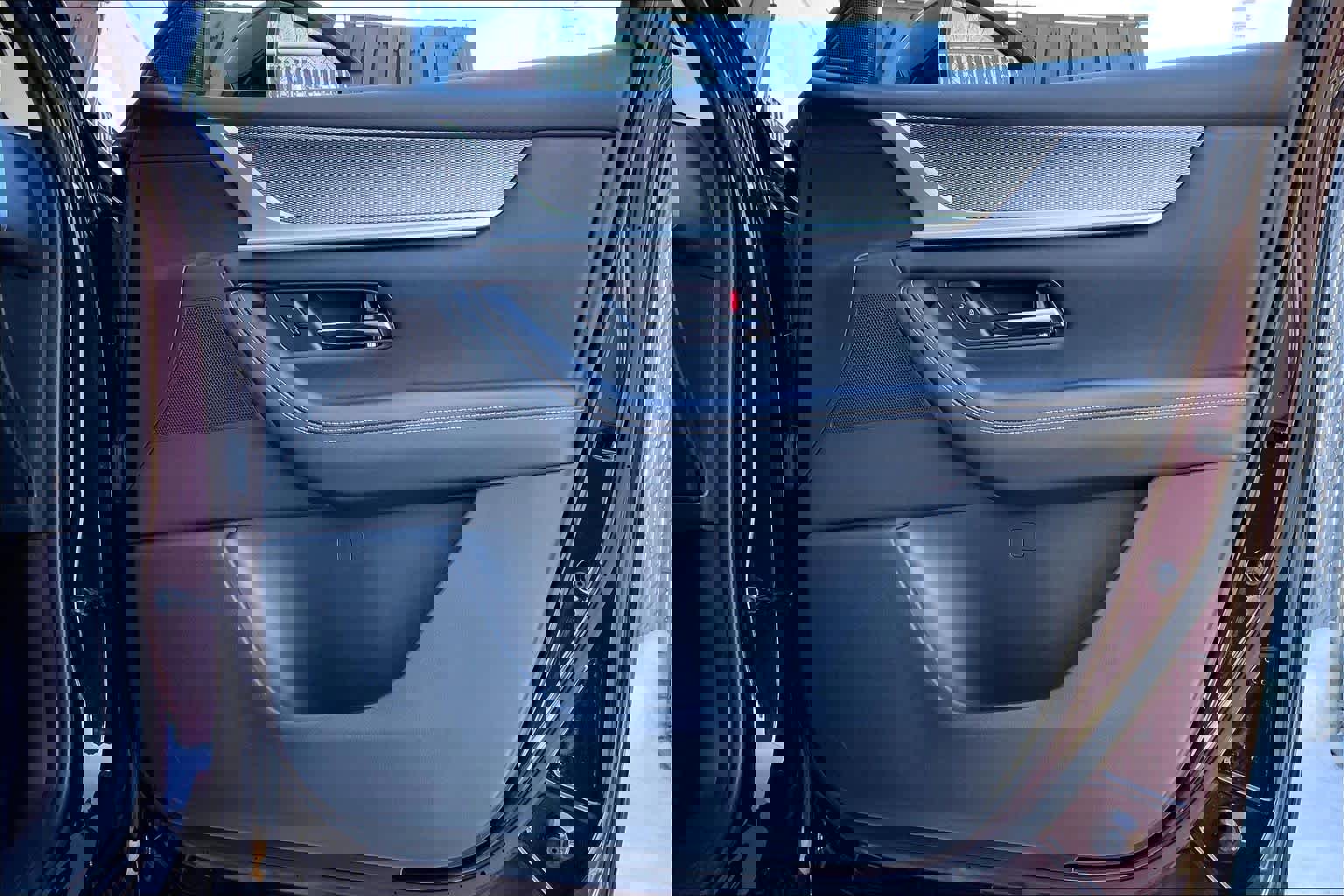 Used 2024 MAZDA CX-90 Plug-In Hybrid w/ Premium Pkg image 23