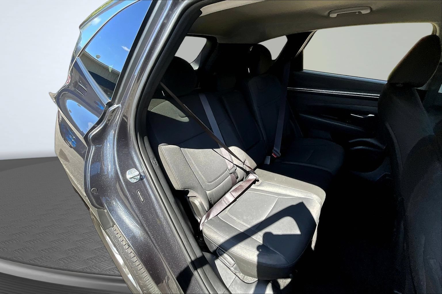 Used 2022 Hyundai Tucson SEL w/ Cargo Package AWD/4WD image 25