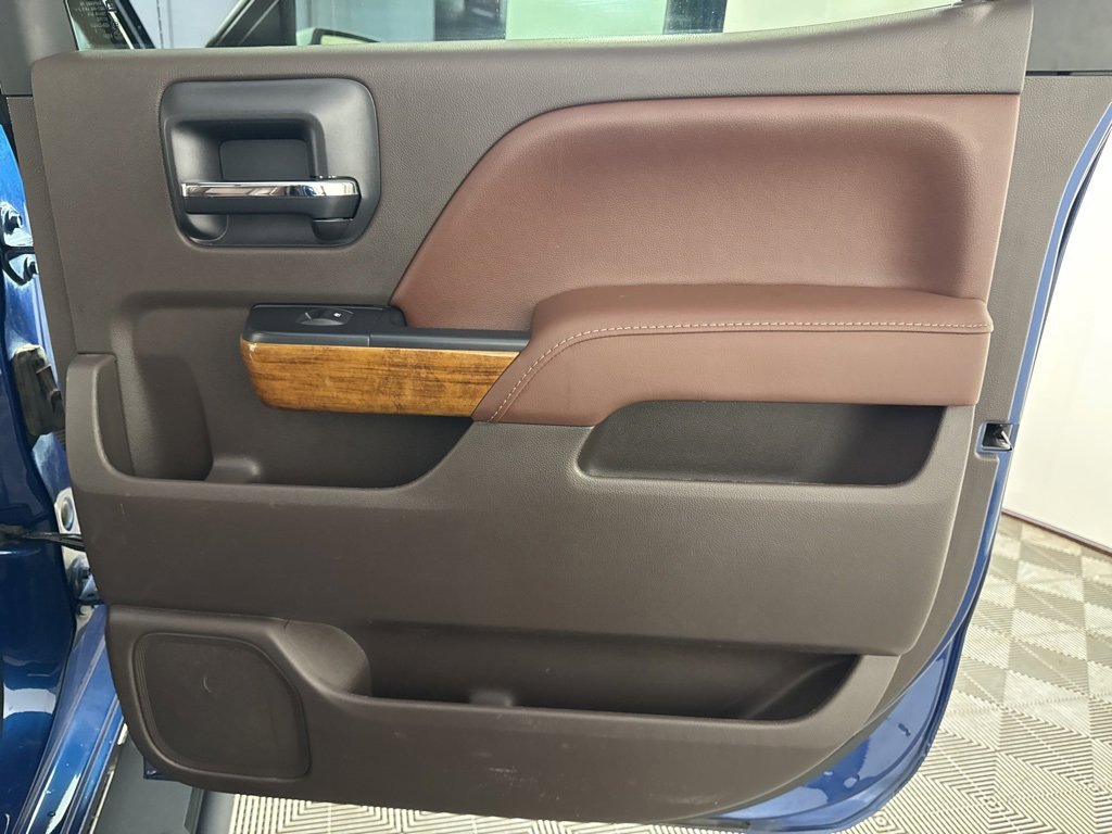 Used 2016 Chevrolet Silverado 1500 High Country w/ High Country Premium Package image 24