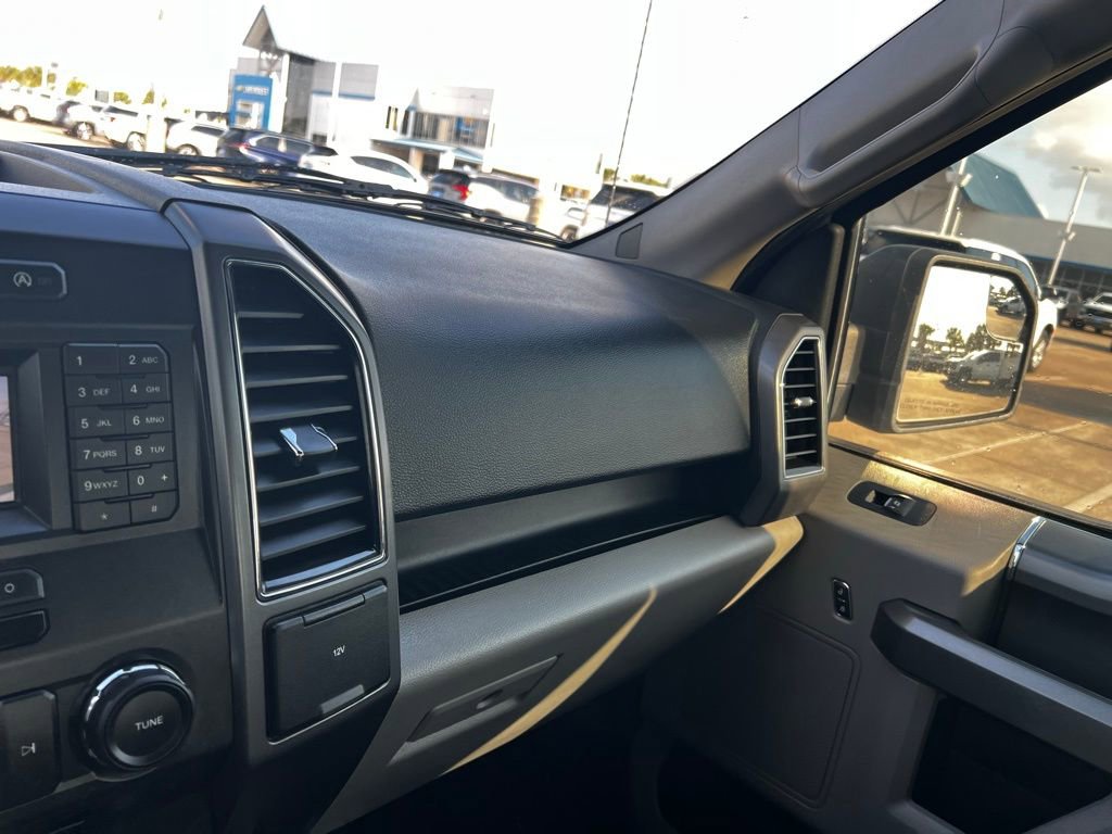 Used 2017 Ford F150 XLT w/ Equipment Group 301A Mid image 32