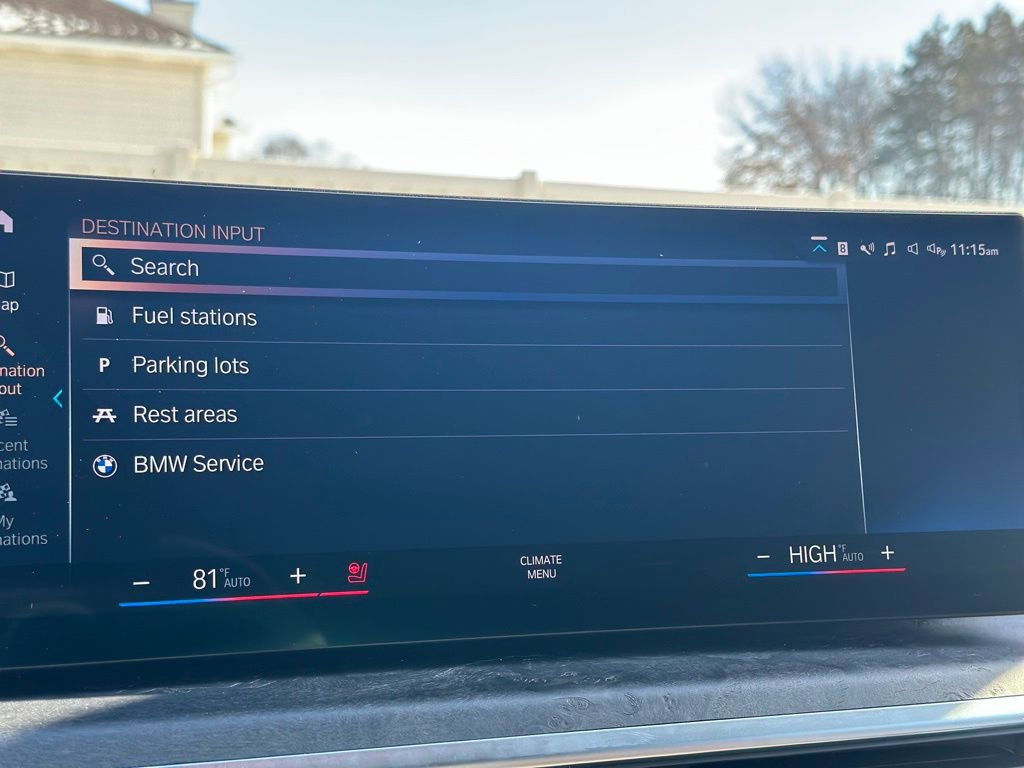 Used 2023 BMW X7 xDrive40i w/ M Sport Package image 42