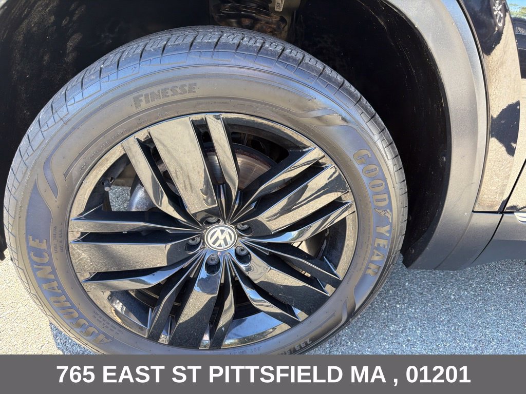 Used 2018 Volkswagen Atlas SEL Premium AWD/4WD image 32