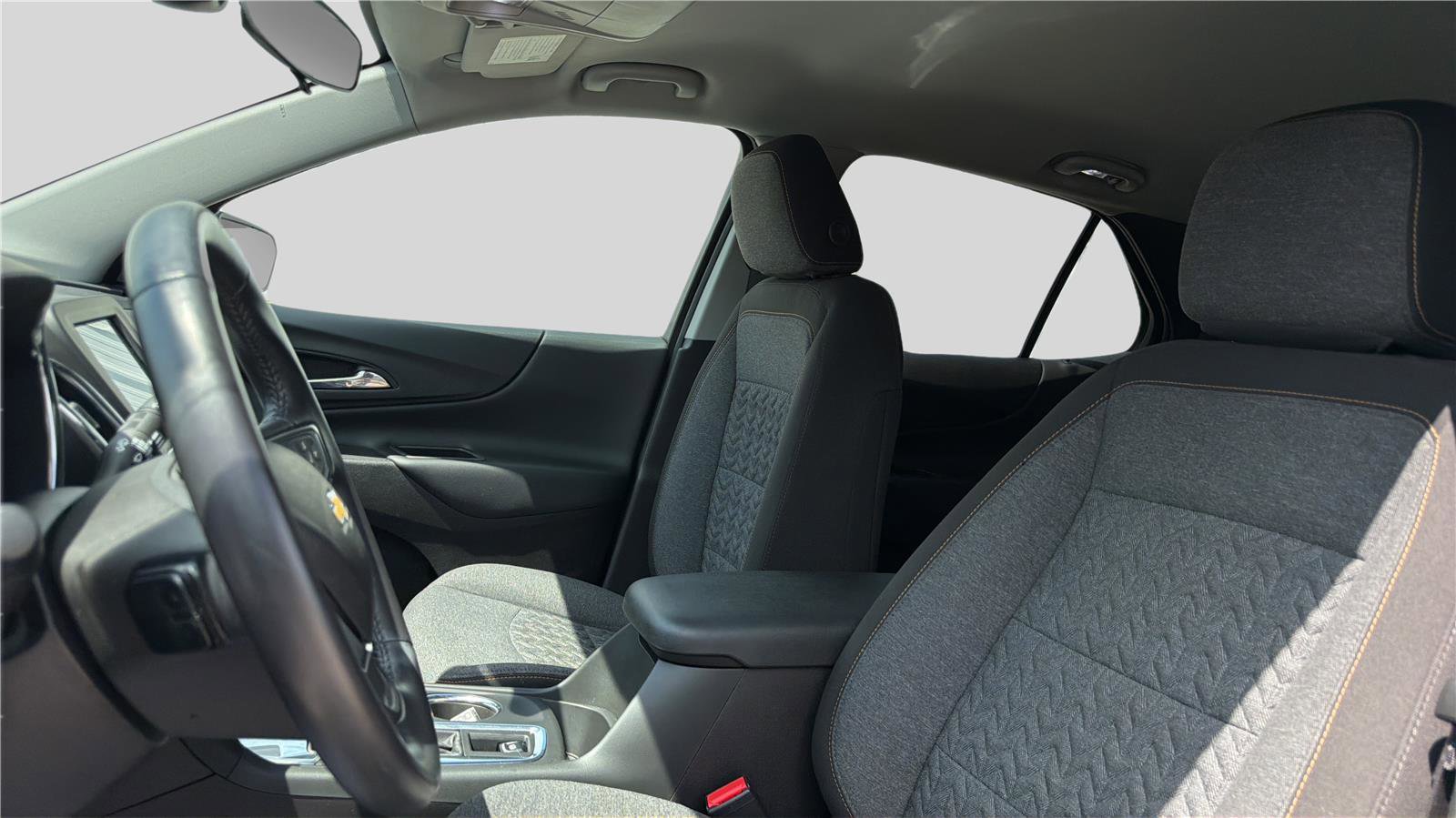 Used 2022 Chevrolet Equinox LT FWD image 16