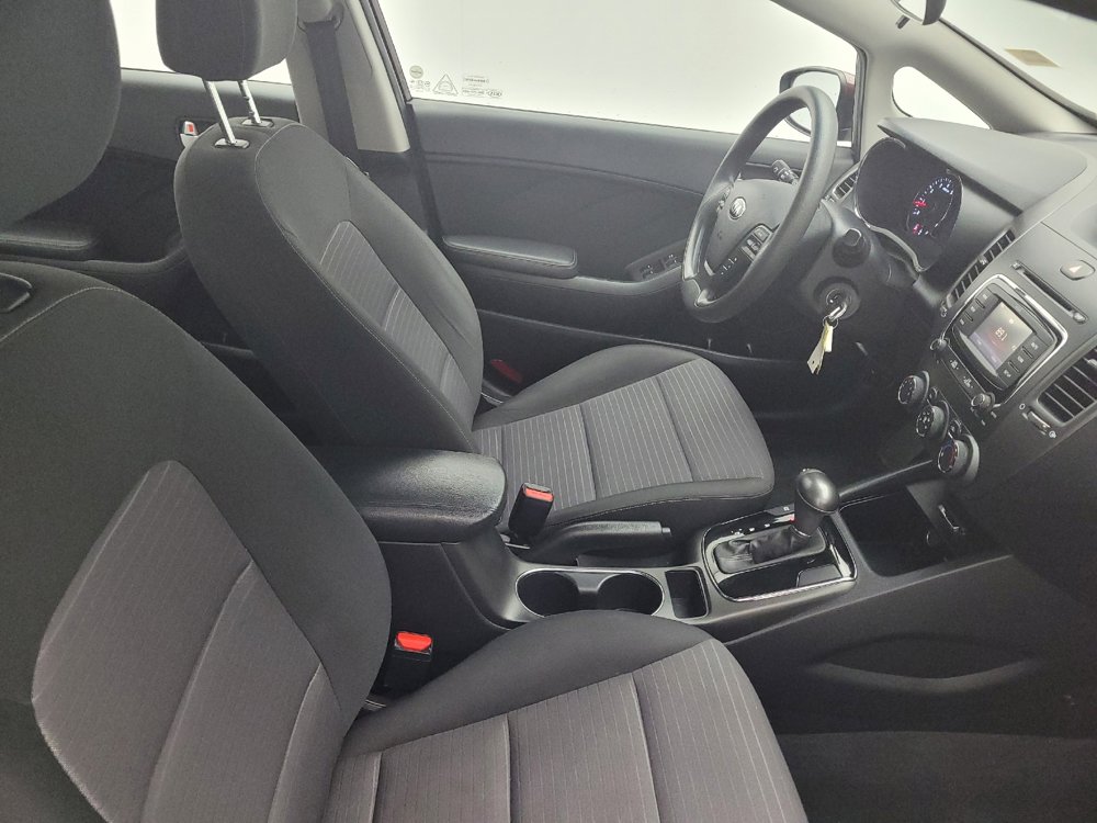 Used 2017 Kia Forte LX w/ LX Popular Package image 21