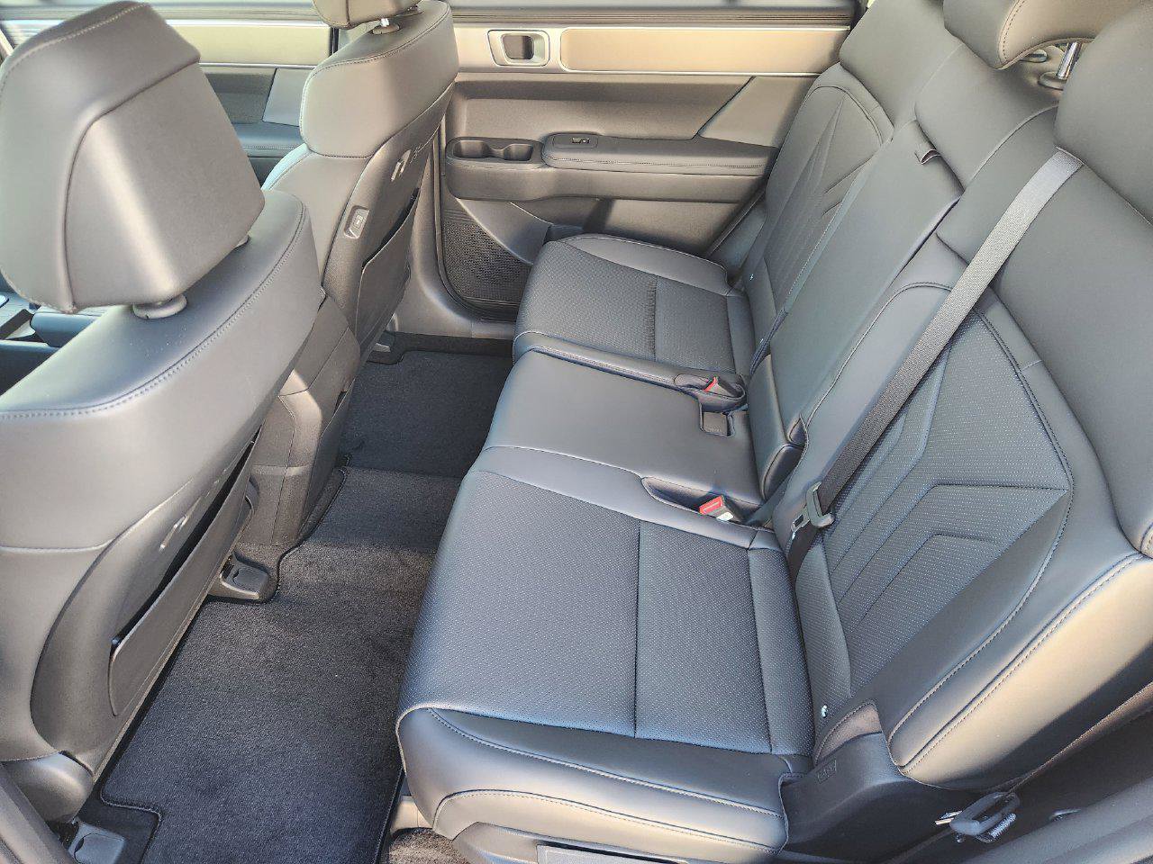 New 2026 Hyundai Santa Fe SEL FWD image 28