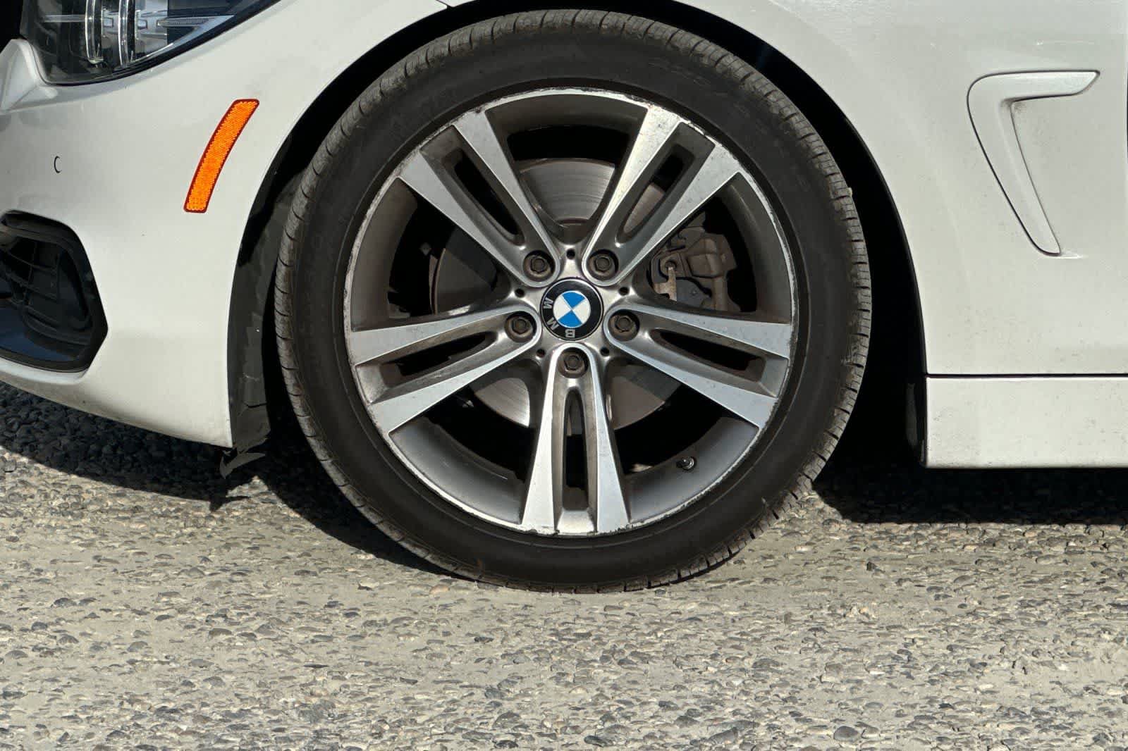Used 2019 BMW 430i Coupe w/ Convenience Package RWD image 12