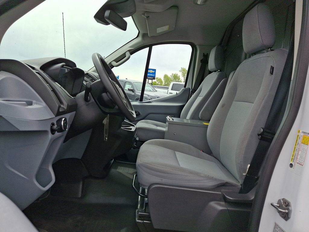 Used 2018 Ford Transit 250 148 Low Roof RWD image 17