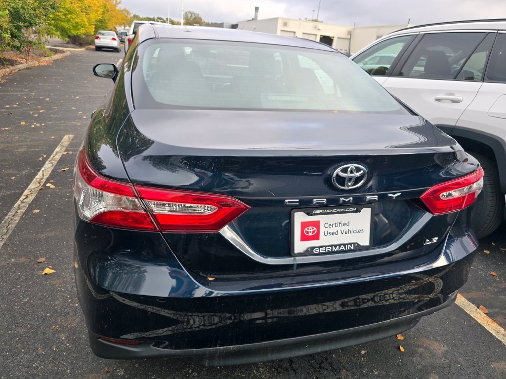 Used 2018 Toyota Camry LE FWD image 6