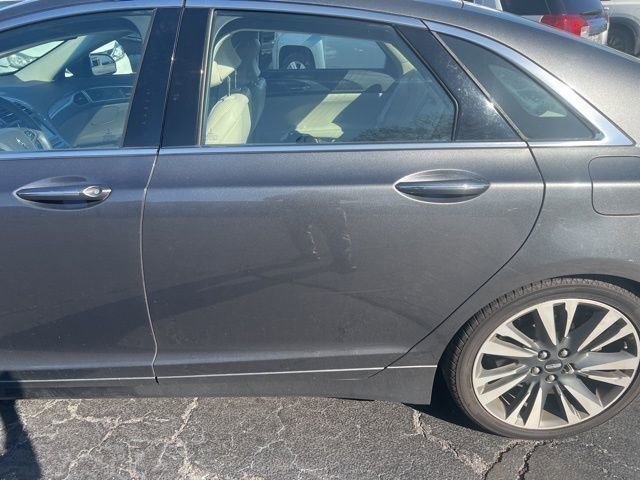 Used 2019 Lincoln MKZ Reserve image 12