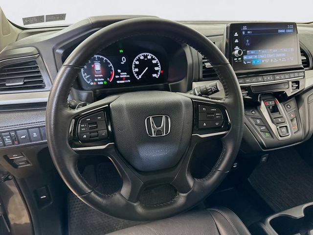 Used 2025 Honda Odyssey EX-L image 16