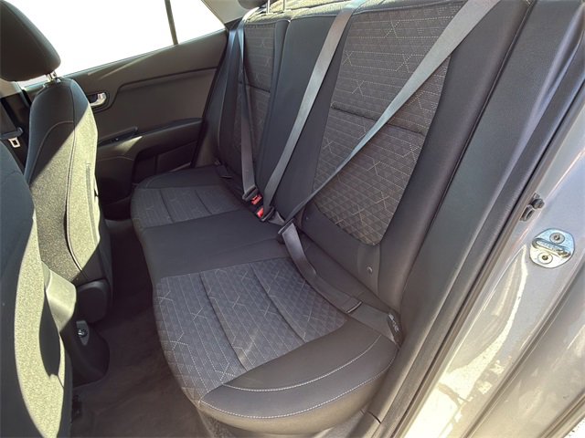 Used 2022 Kia Rio S image 39