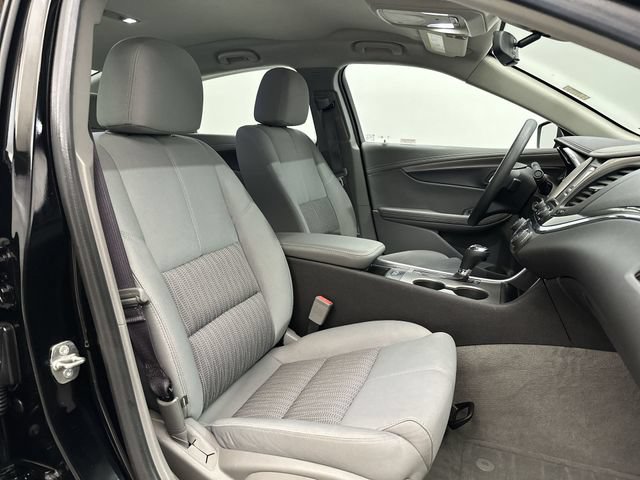Used 2017 Chevrolet Impala LS FWD image 26