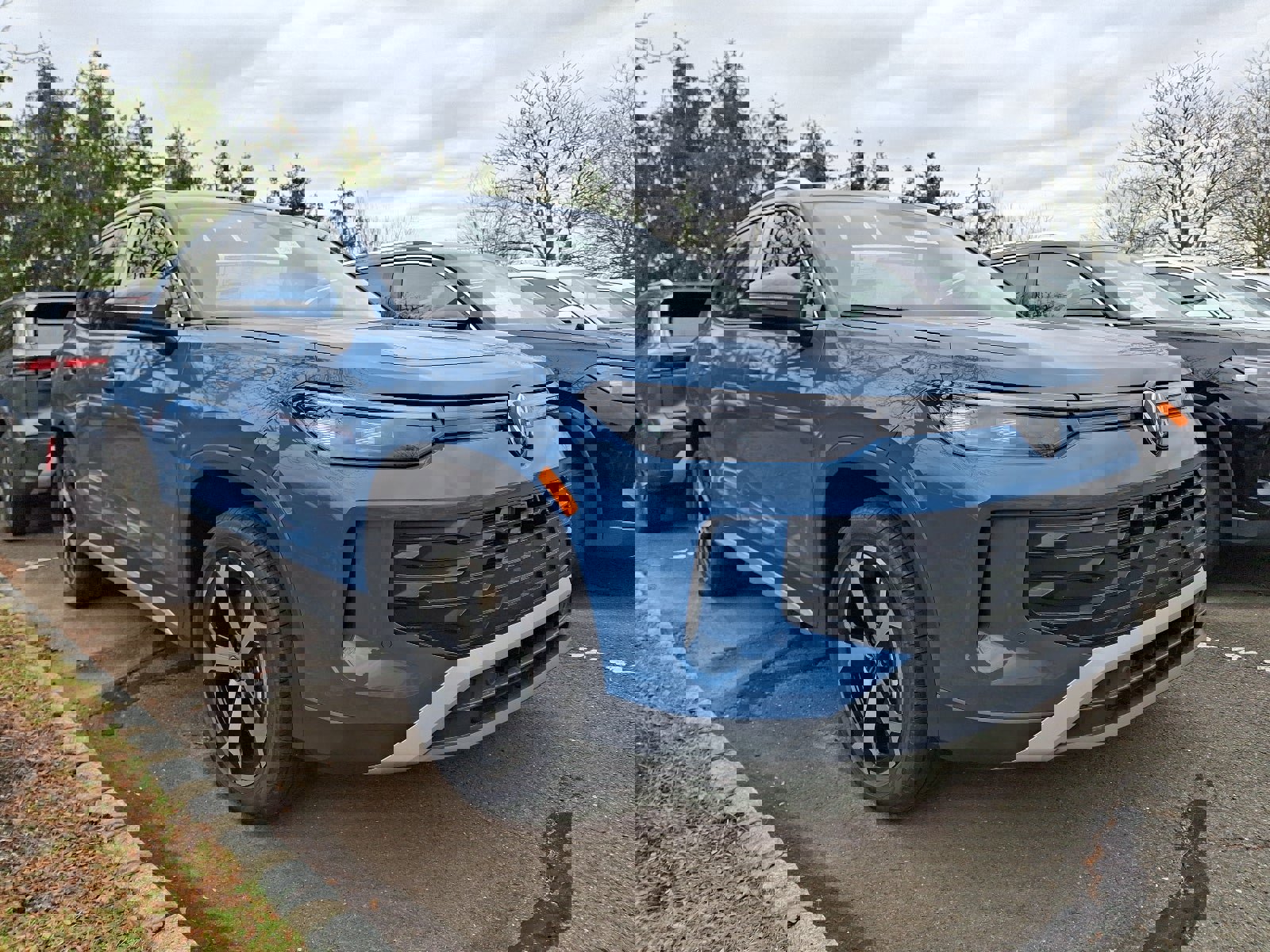 New 2026 Volkswagen Tiguan SE image 1