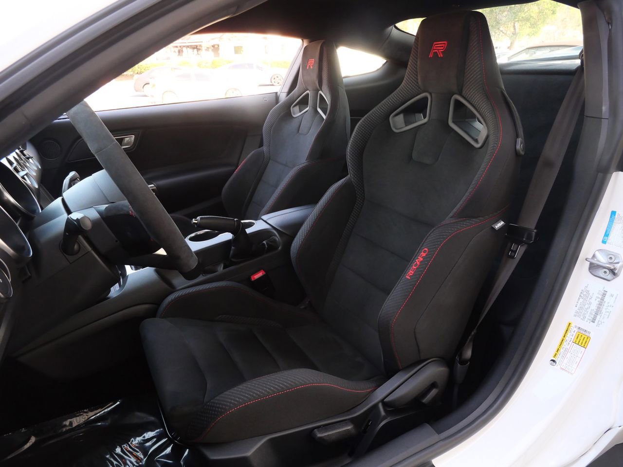 Used 2018 Ford Mustang Shelby GT350R w/ GT350R Equipment Group 920A image 21