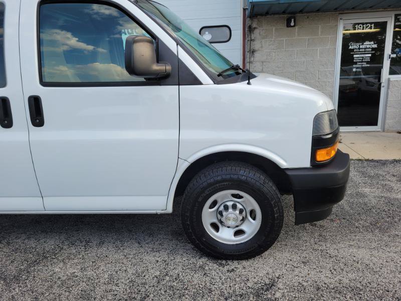 Used 2021 Chevrolet Express 2500 w/ Safety Package RWD image 51
