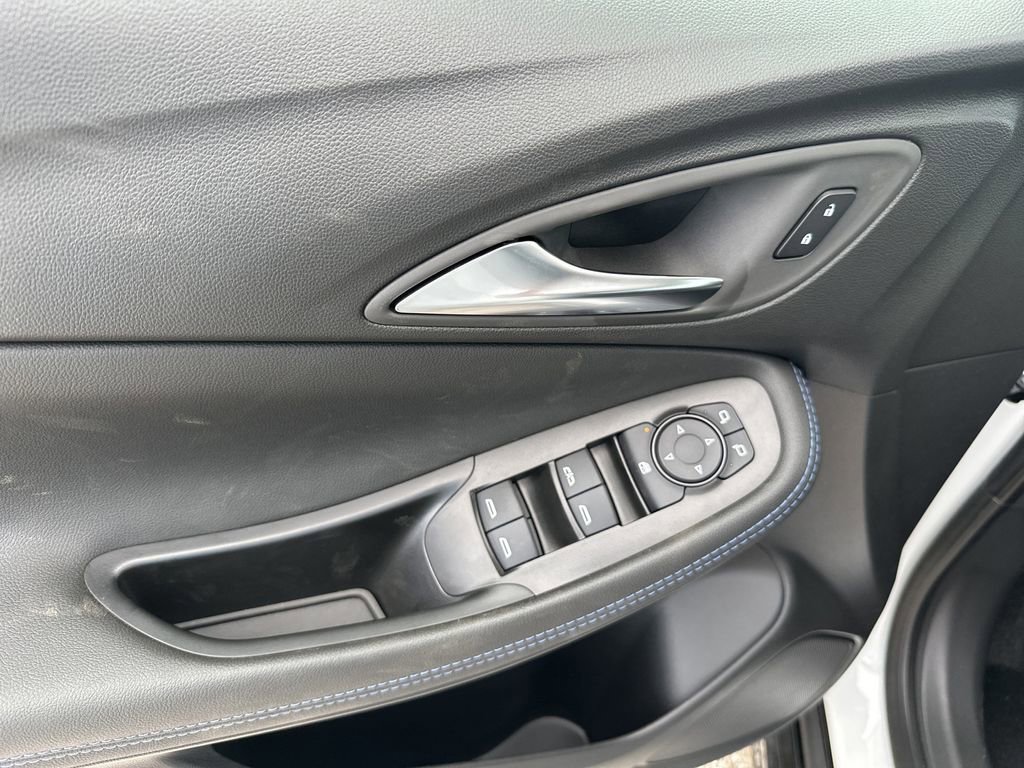 New 2026 Buick Encore GX Sport Touring w/ Advanced Technology Package FWD image 11