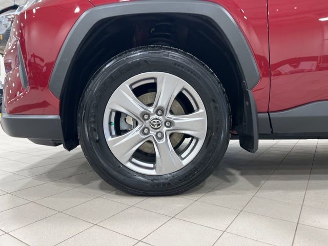 Used 2023 Toyota RAV4 XLE w/ Convenience Package image 16