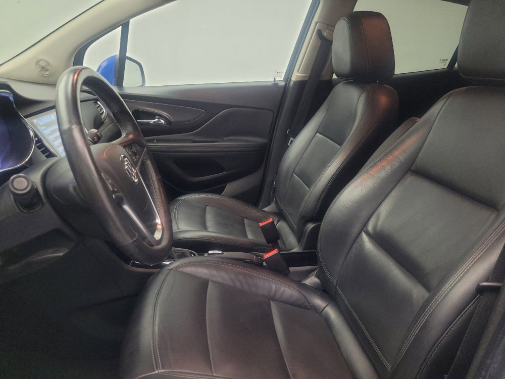 Used 2017 Buick Encore Essence FWD image 17