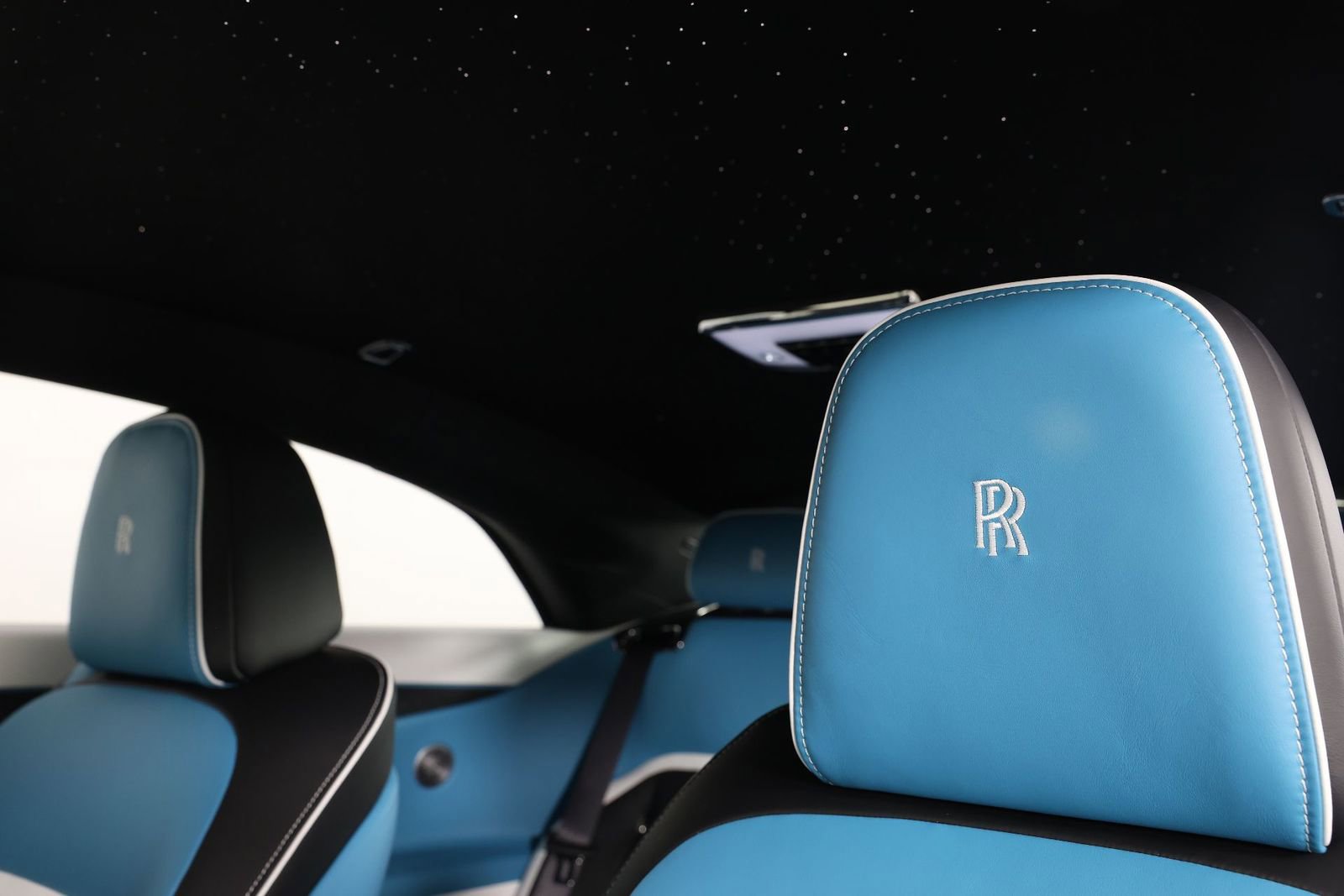 New 2025 Rolls-Royce Spectre w/ Spectre Launch Package AWD/4WD image 32
