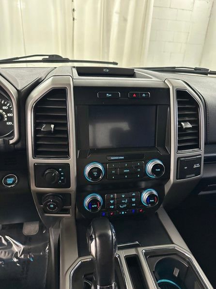 Used 2019 Ford F150 Lariat w/ Equipment Group 502A Luxury image 20