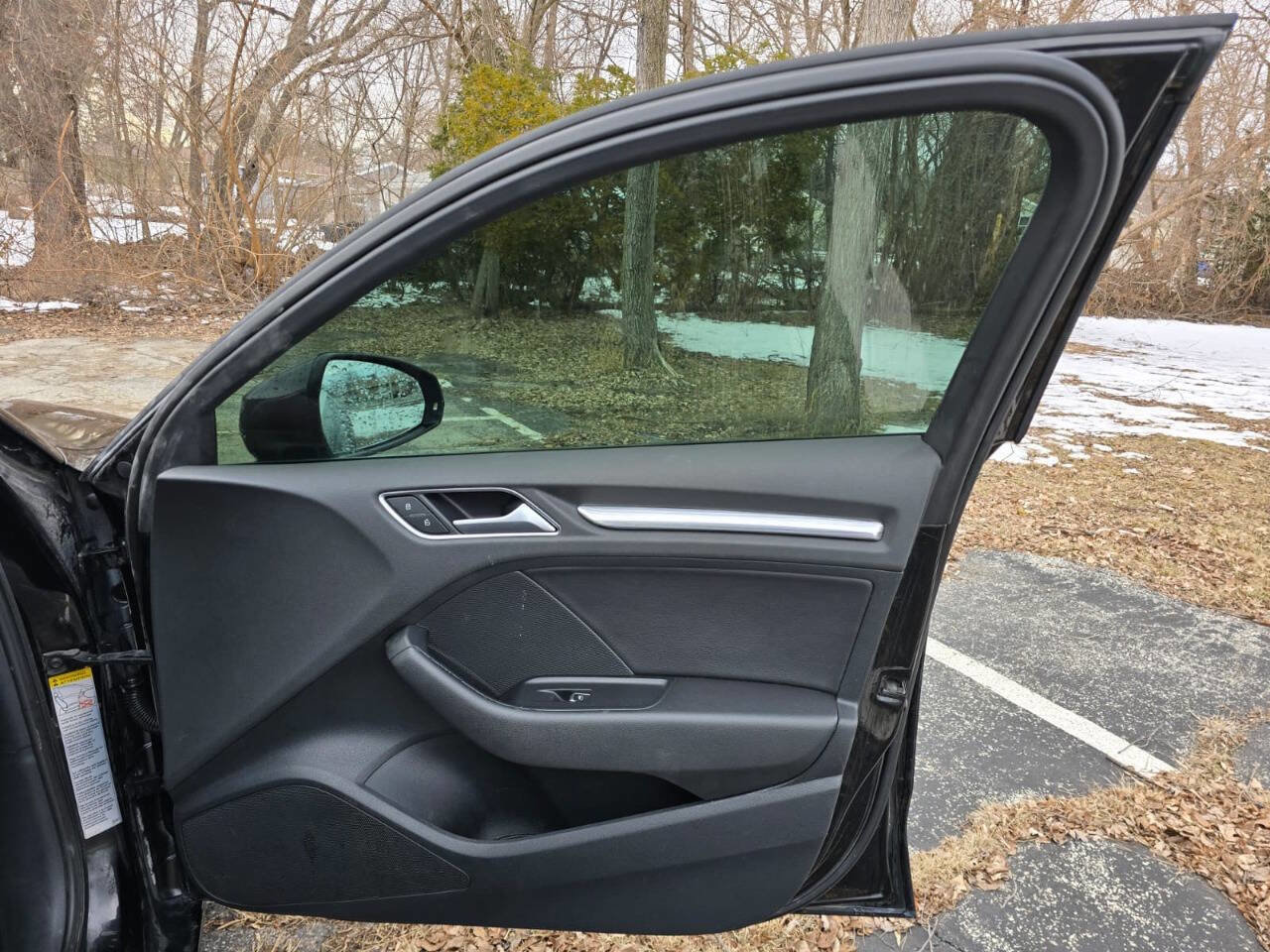 Used 2015 Audi A3 2.0T Premium w/ Audi MMI Navigation Plus image 18