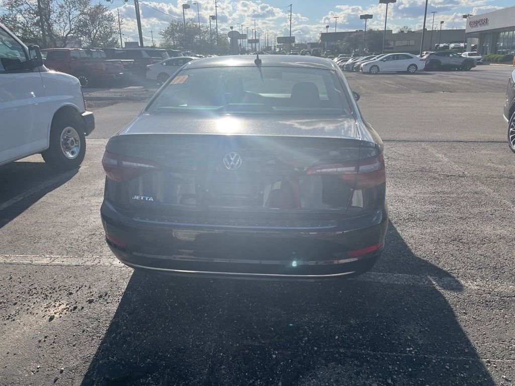 Used 2019 Volkswagen Jetta S w/ Driver Assistance Package FWD image 5