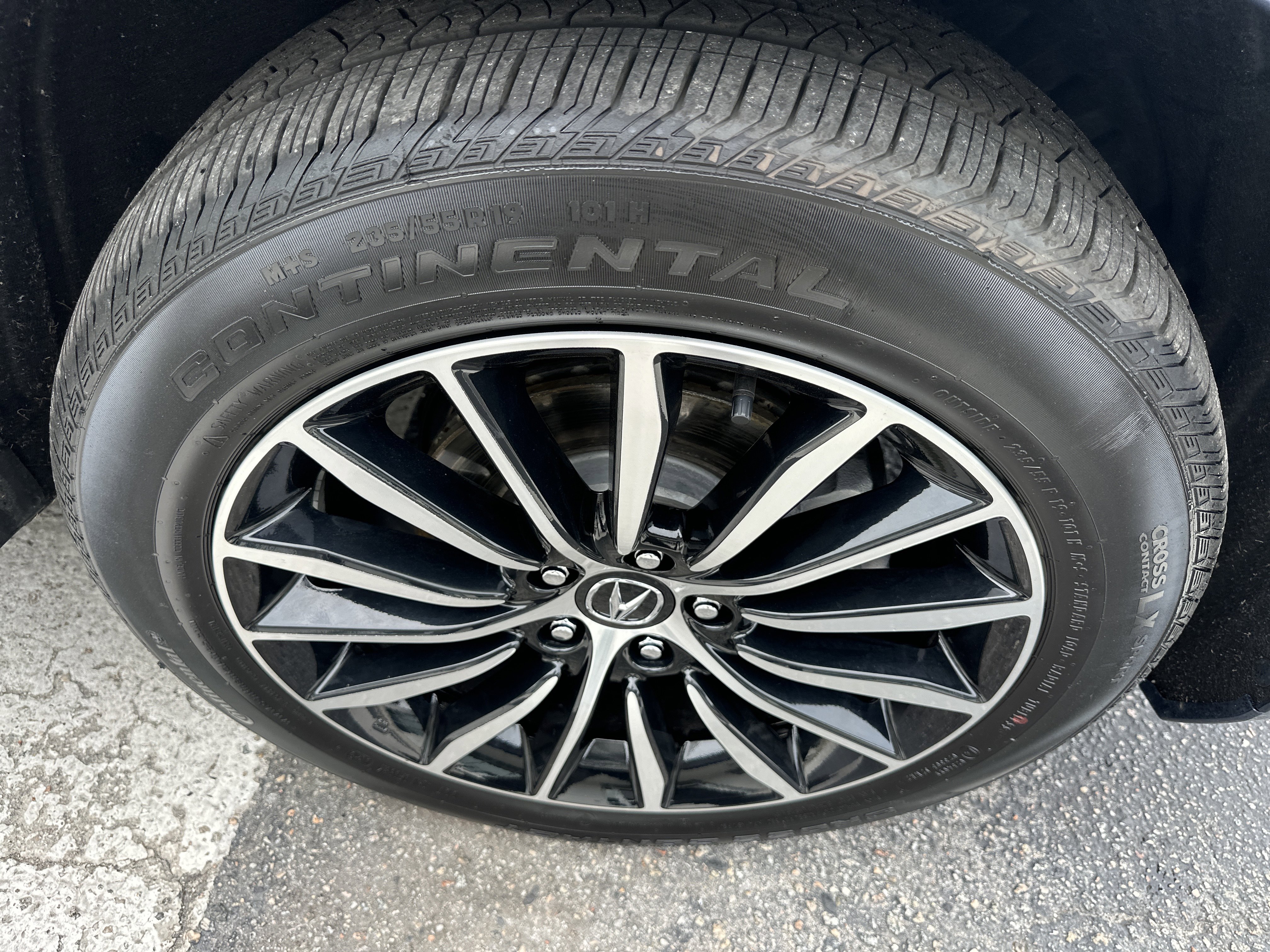Used 2025 Acura RDX SH-AWD w/ Advance Package image 3