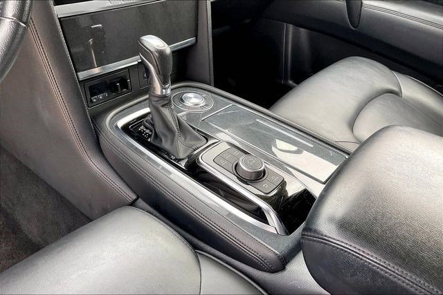 Used 2023 Nissan Armada SV image 17