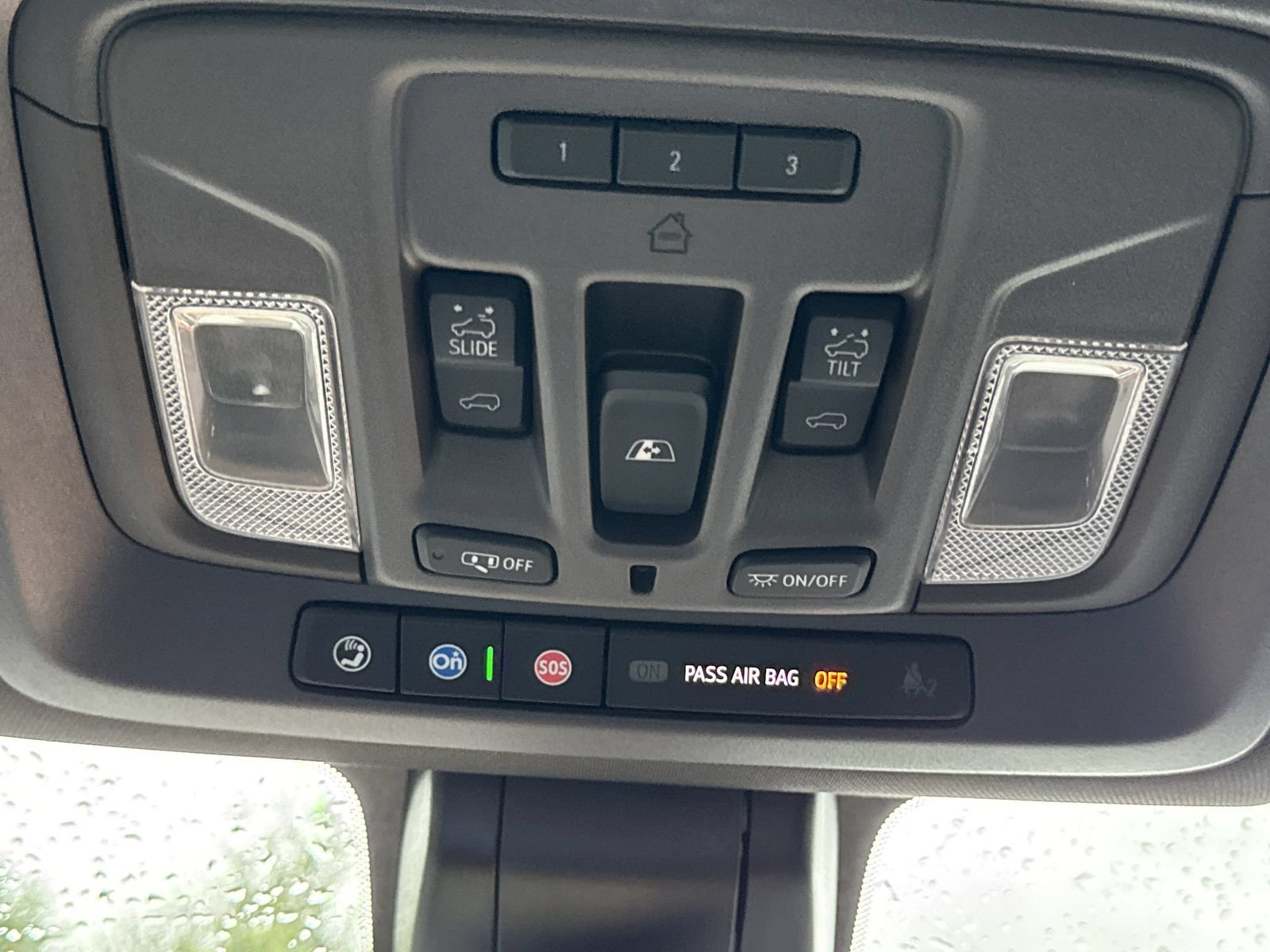 Used 2023 GMC Sierra 2500 Denali w/ Denali Ultimate Package AWD/4WD image 30