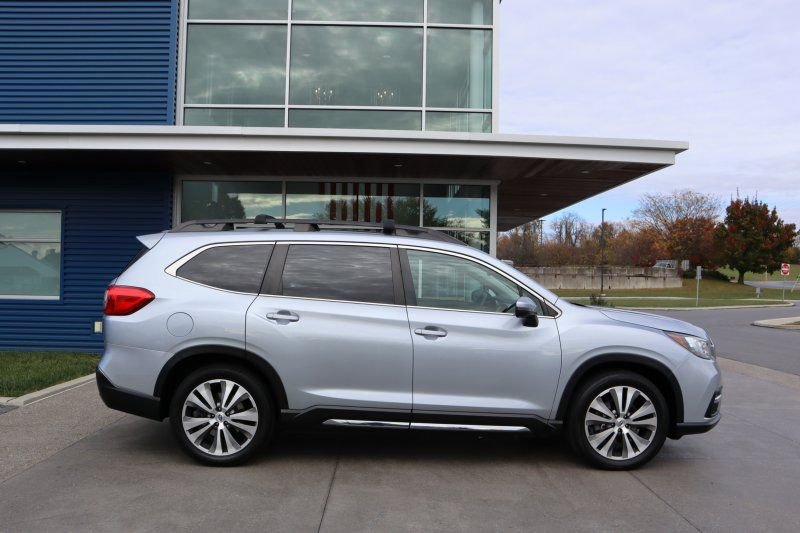 Used 2019 Subaru Ascent Limited image 2