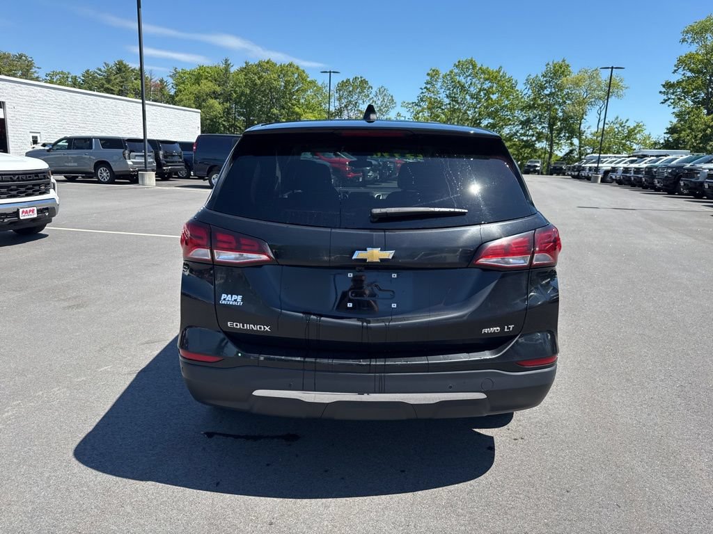 Used 2024 Chevrolet Equinox LT AWD/4WD image 4