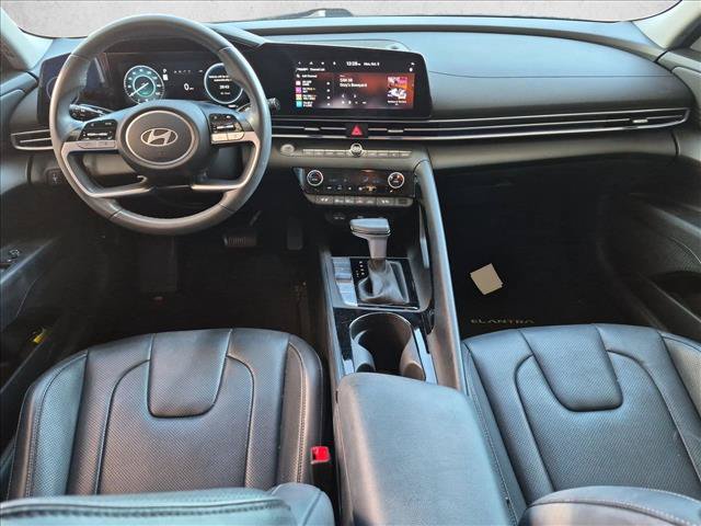 Used 2024 Hyundai Elantra Limited FWD image 17