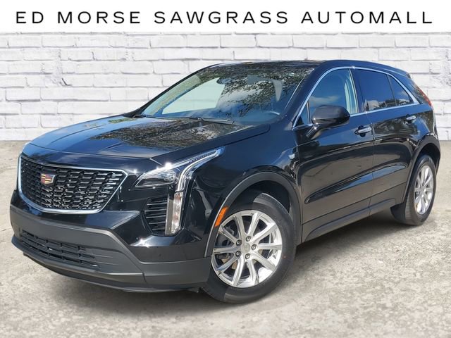 Used 2022 Cadillac XT4 Luxury w/ Driver Awareness Package image 1