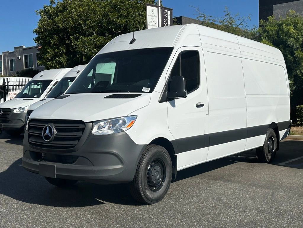 New 2025 Mercedes-Benz Sprinter 2500 image 7