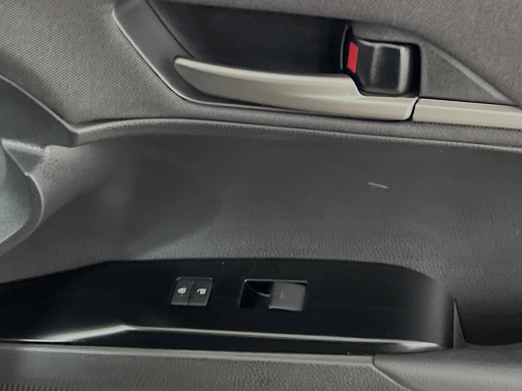 Used 2025 Toyota Camry LE w/ Convenience Package image 32