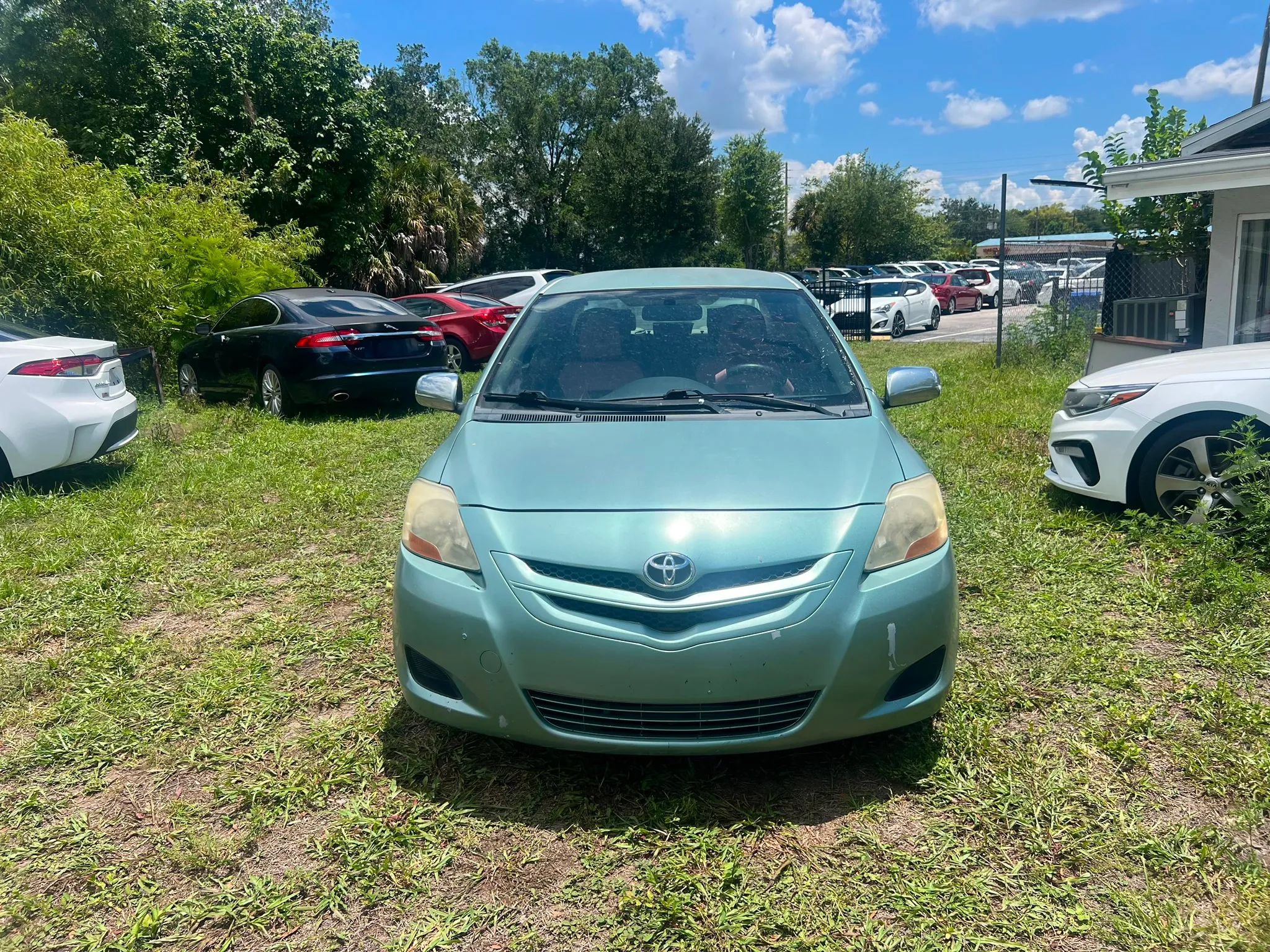 Used 2007 Toyota Yaris S FWD image 3