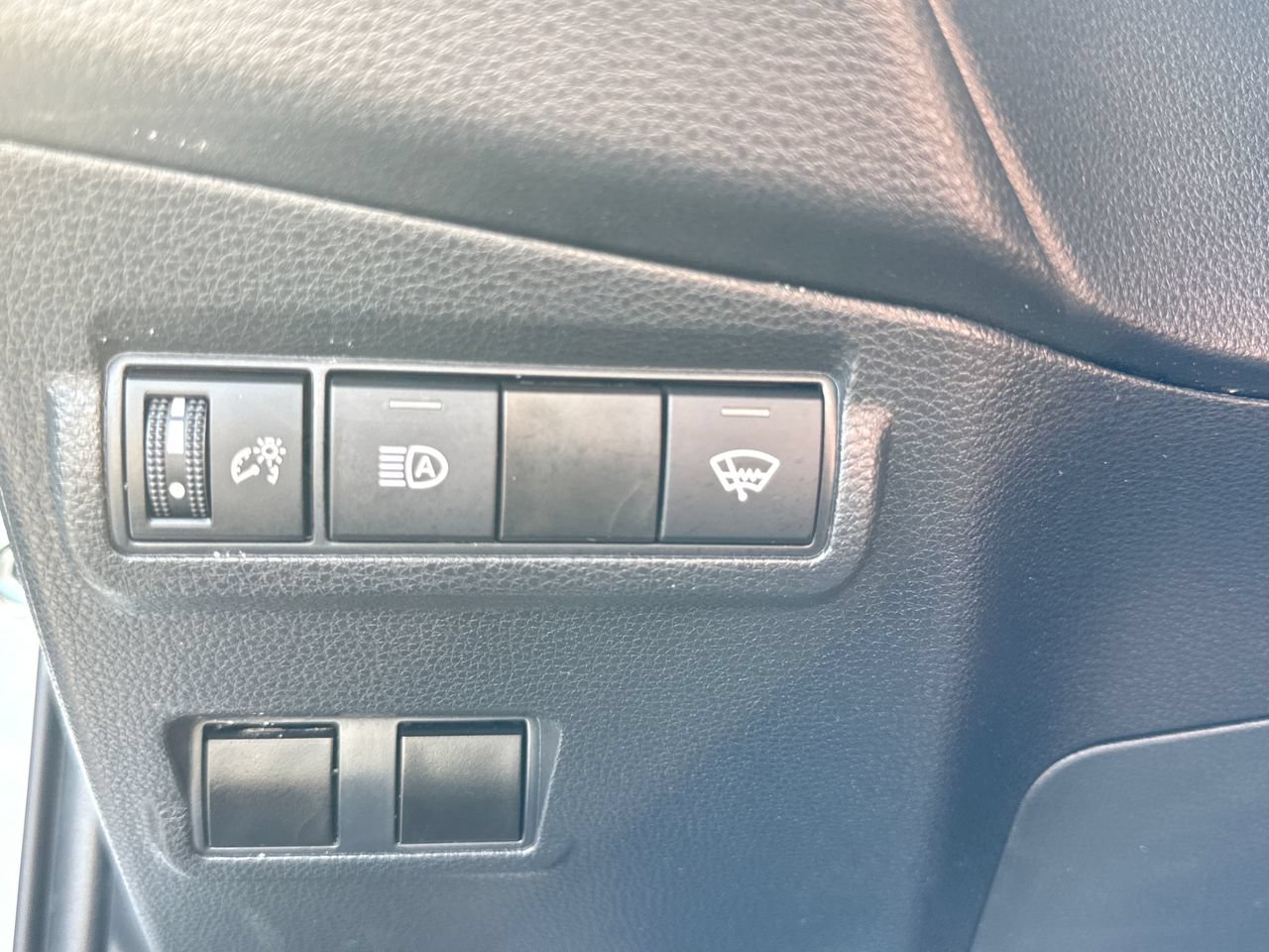 Used 2024 Toyota Corolla Cross LE FWD image 16