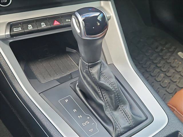 Used 2024 Audi Q3 2.0T Premium Plus w/ Premium Plus Package AWD/4WD image 12