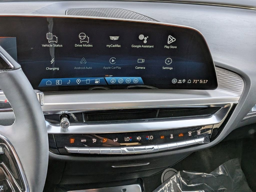 New 2026 Cadillac Lyriq Luxury RWD image 13