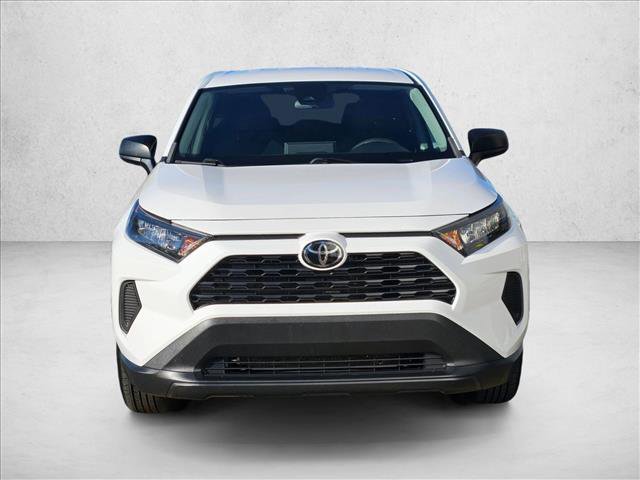 Used 2022 Toyota RAV4 LE video 2