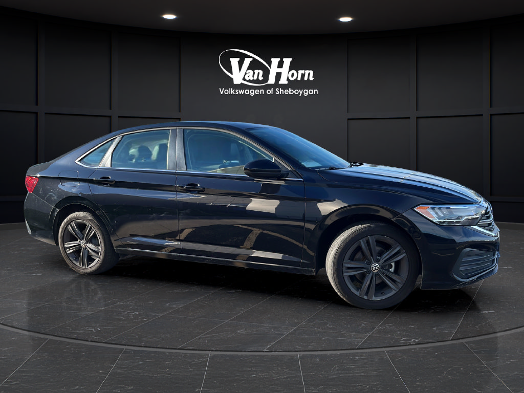 Used 2022 Volkswagen Jetta SE FWD image 1