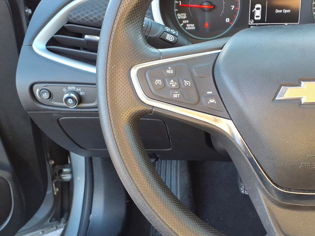 Used 2023 Chevrolet Malibu LT image 19