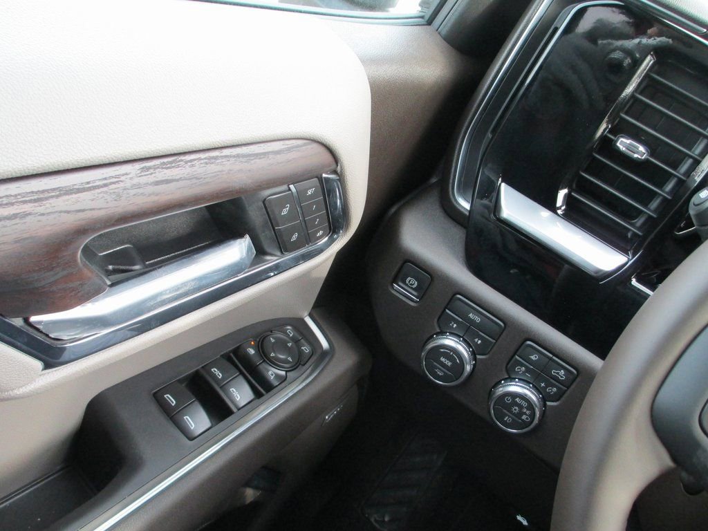 New 2026 GMC Sierra 1500 SLT w/ SLT Premium Plus Package image 15