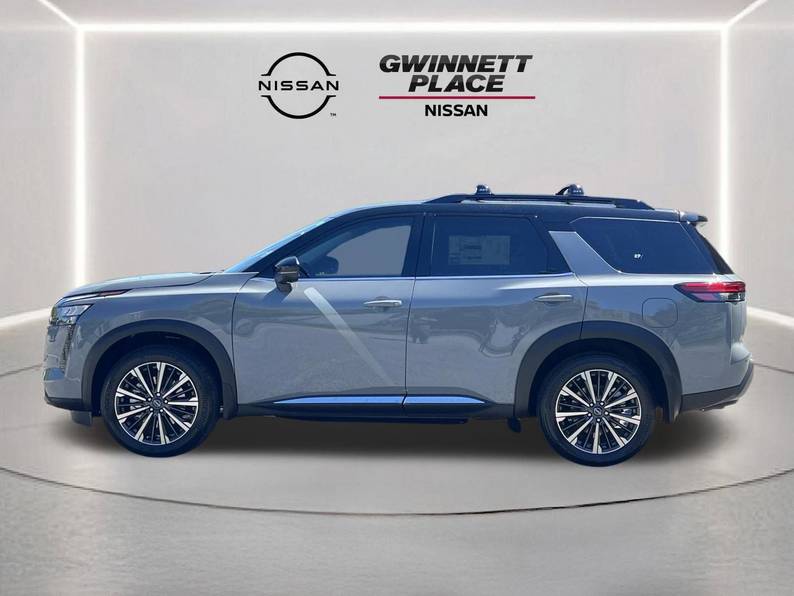 New 2026 Nissan Pathfinder Platinum AWD/4WD image 24