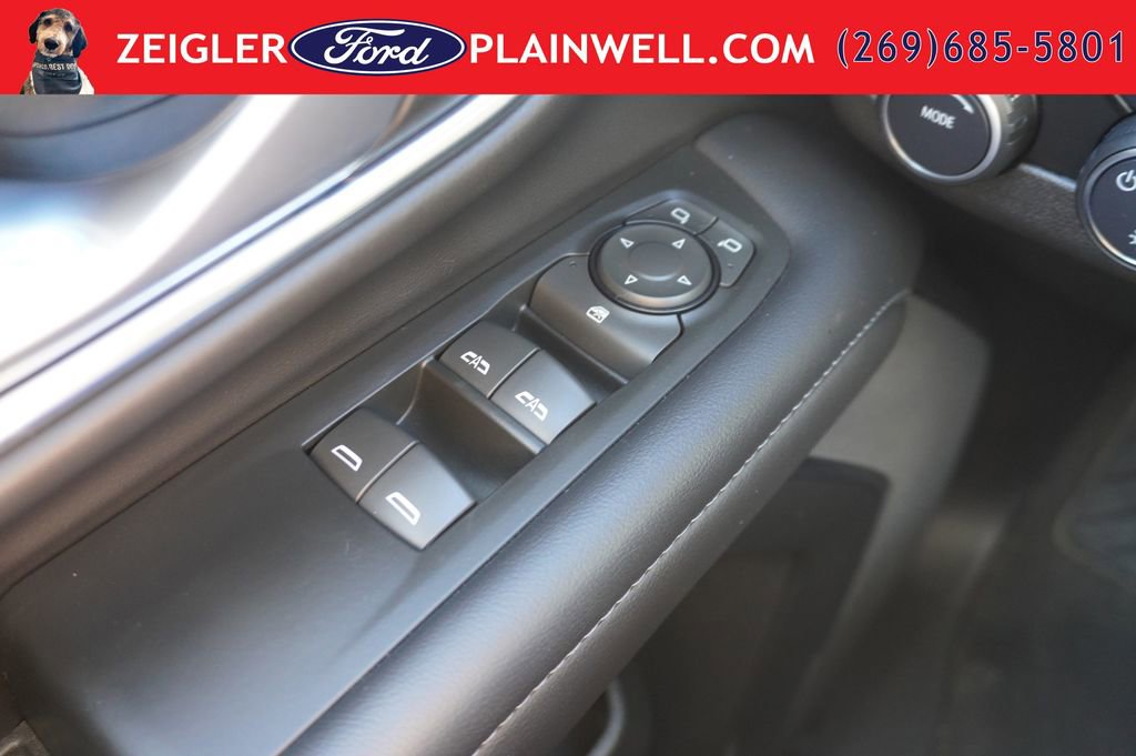 Used 2022 Chevrolet Tahoe 4WD image 25