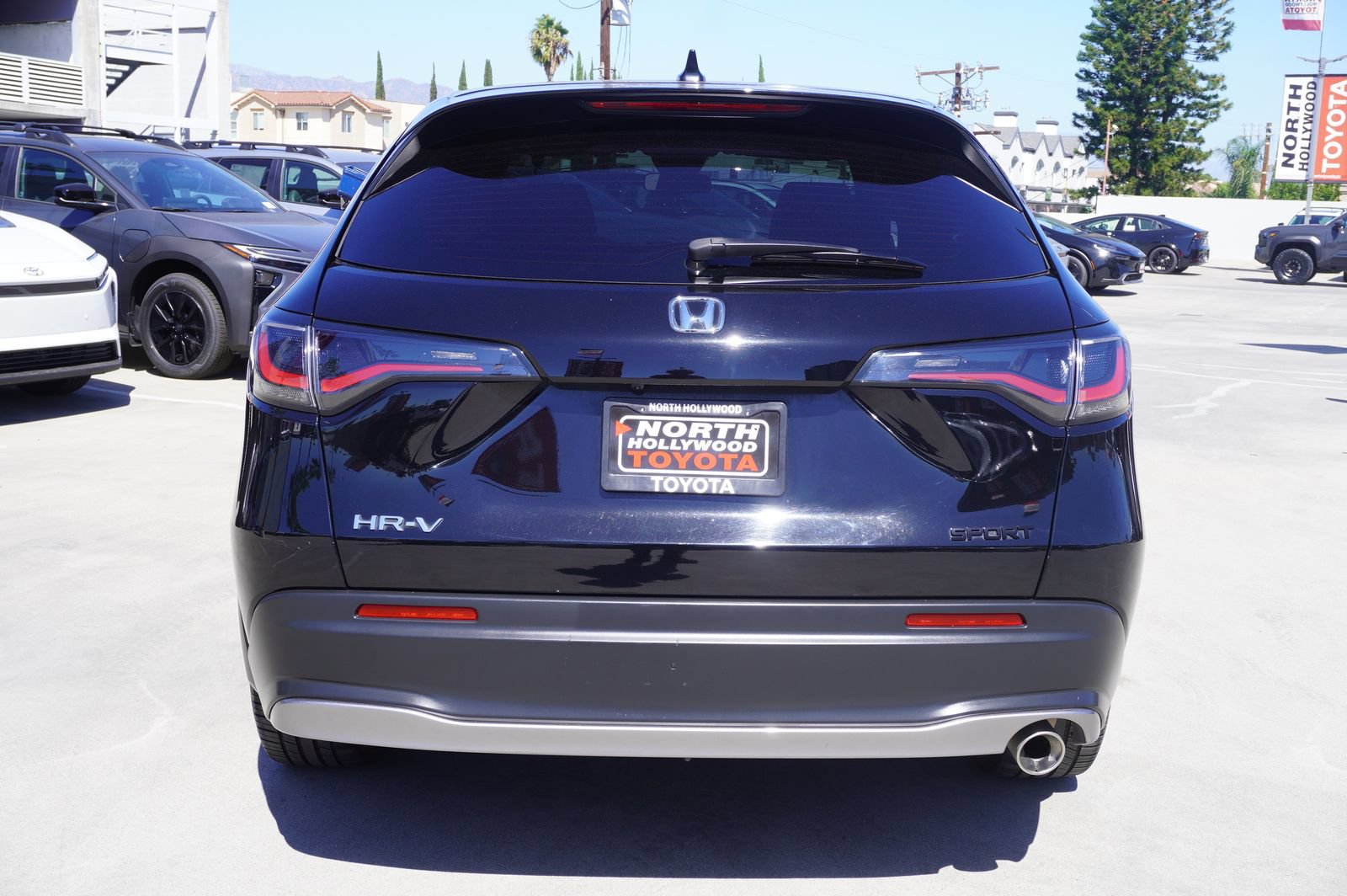 Used 2023 Honda HR-V Sport image 6